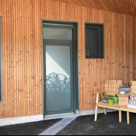 Avec Salle De Bains Privative Oda ve Kahvaltı Hermonville